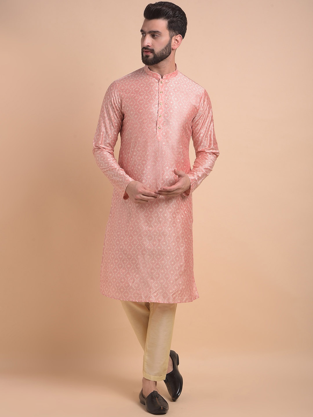

Anouk Ethnic Woven Design Mandarin Collar Regular Zari Straight Kurta With Pyjamas, Mauve