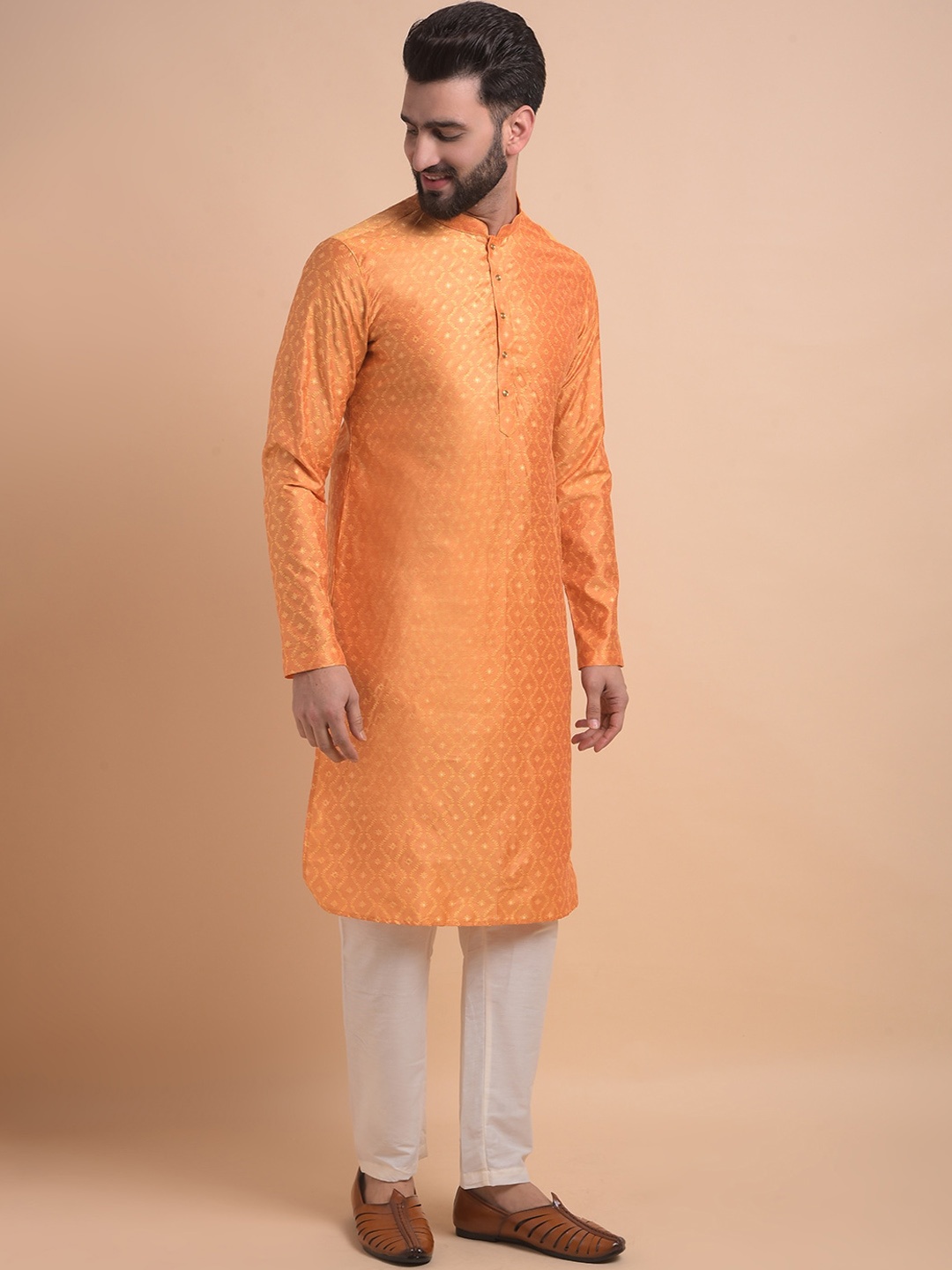 

Anouk Ethnic Woven Design Mandarin Collar Regular Straight Kurta With Pyjamas, Orange
