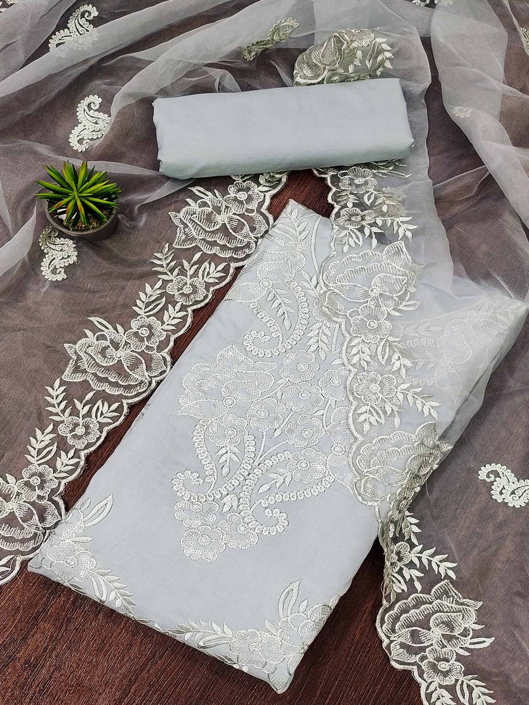 

Peachmode Floral Embroidered Sequinned Unstitched Dress Material, Grey