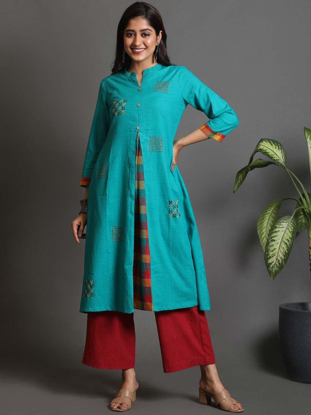 

Earthwear Women Gotta Patti Khadi Kurta, Green