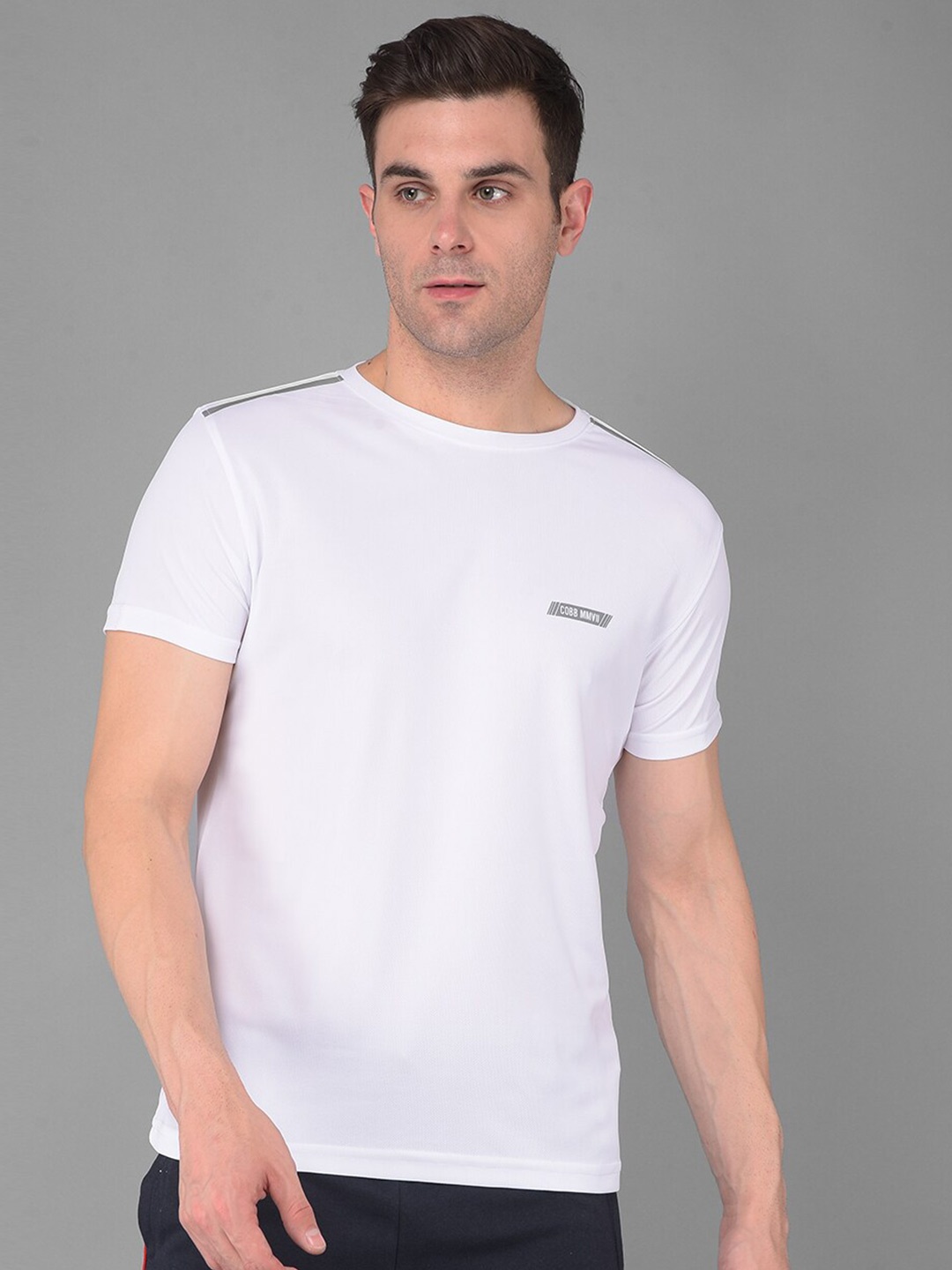 

COBB Men Drop-Shoulder Sleeves Raw Edge T-shirt, White
