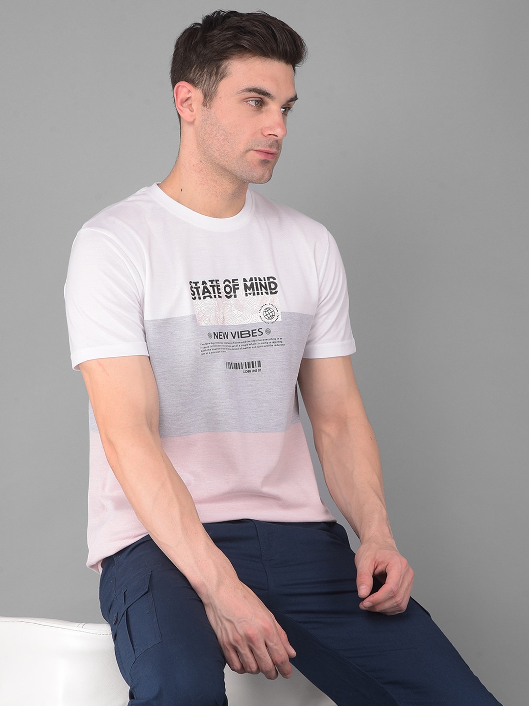 

COBB Men Typography Printed Applique T-shirt, Pink