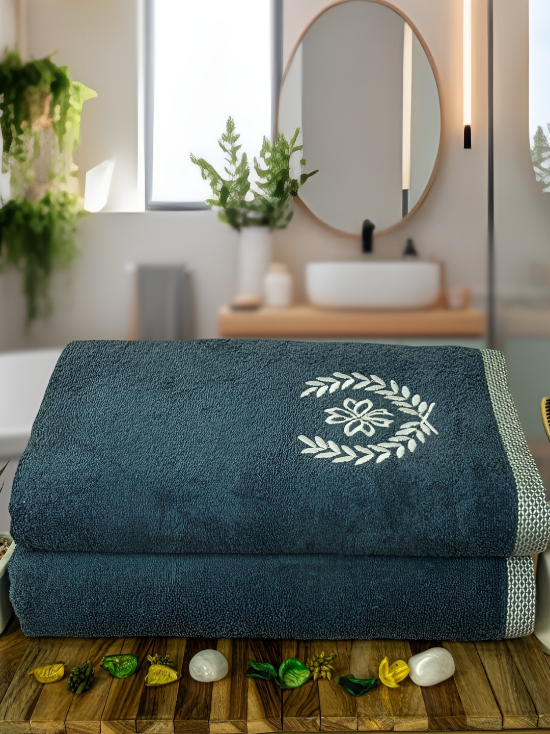

Aura Blue & White 2 Pcs Bamboo 500 GSM Bath Towels