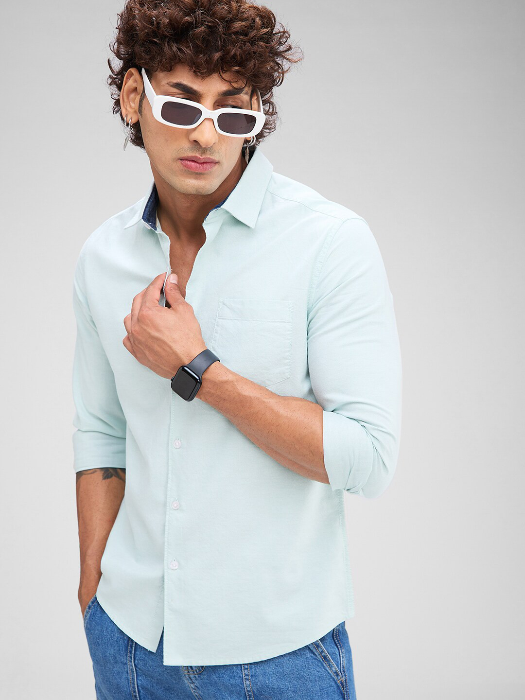 

VASTRADO Men Classic Slim Fit Opaque Casual Shirt, Green