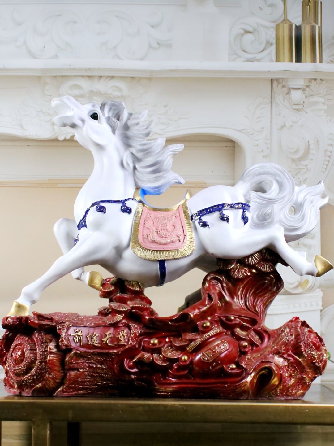 

THE WHITE INK DECOR White Fengshui Figurine Showpiece