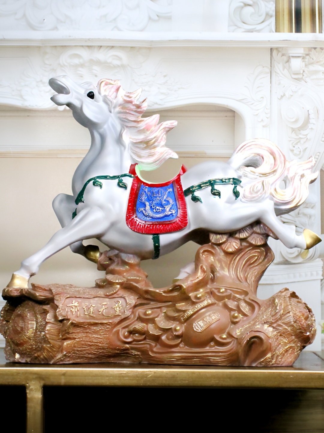 

THE WHITE INK DECOR White Fengshui Figurine Showpiece