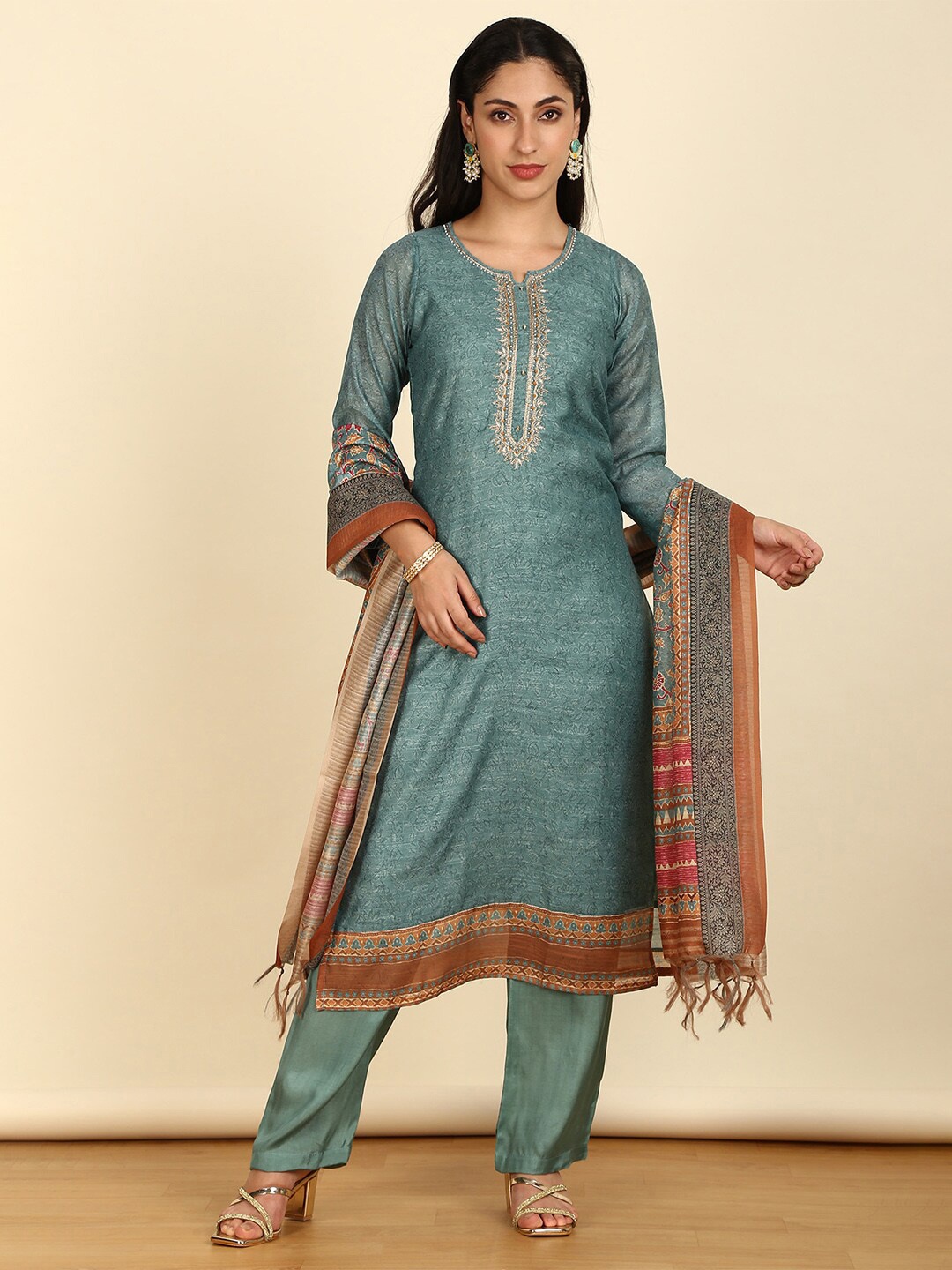 

Soch Floral Printed Unstitched Dress Material, Turquoise blue
