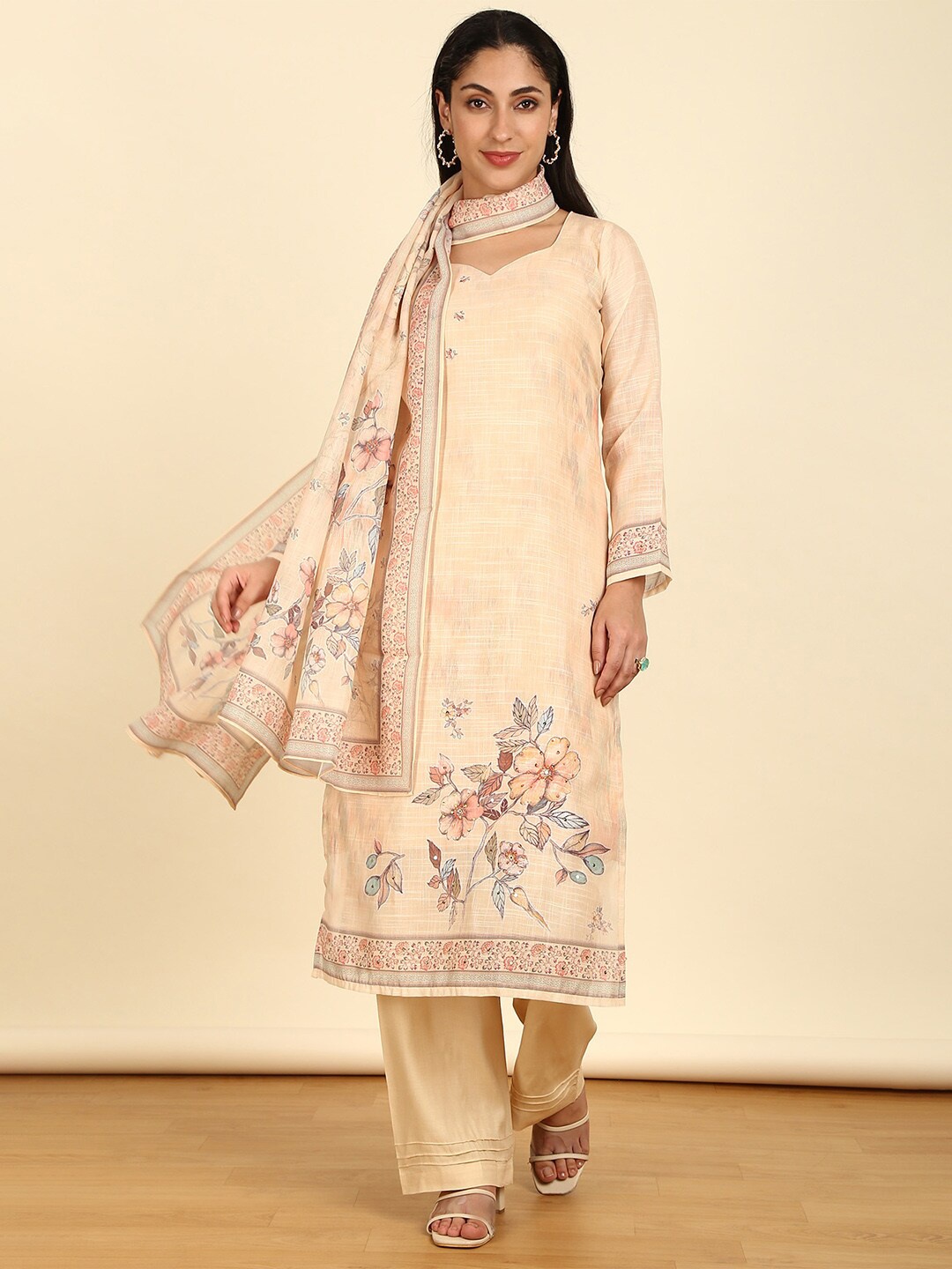 

Soch Printed Linen Unstitched Dress Material, Yellow