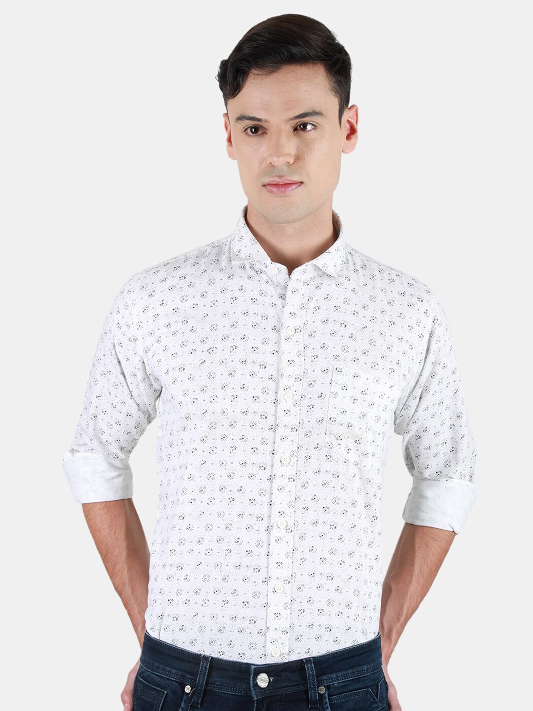 

Duke Men Slim Fit Opaque Printed Casual Shirt, White