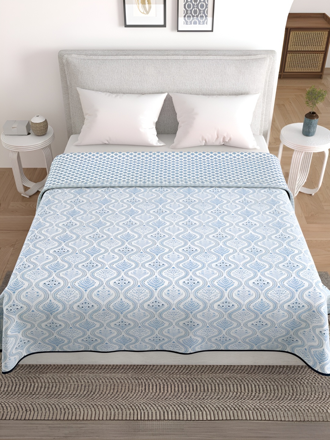 

HOME AFFAIRS Blue & White Ethnic Motifs Cotton AC Room 300 GSM Single Bed Dohar