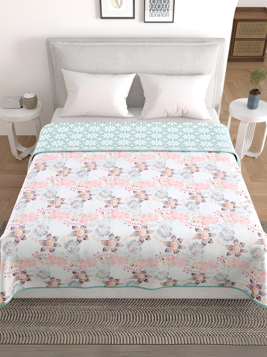 

HOME AFFAIRS Pink & White Floral AC Room 300 GSM Double Bed Dohar