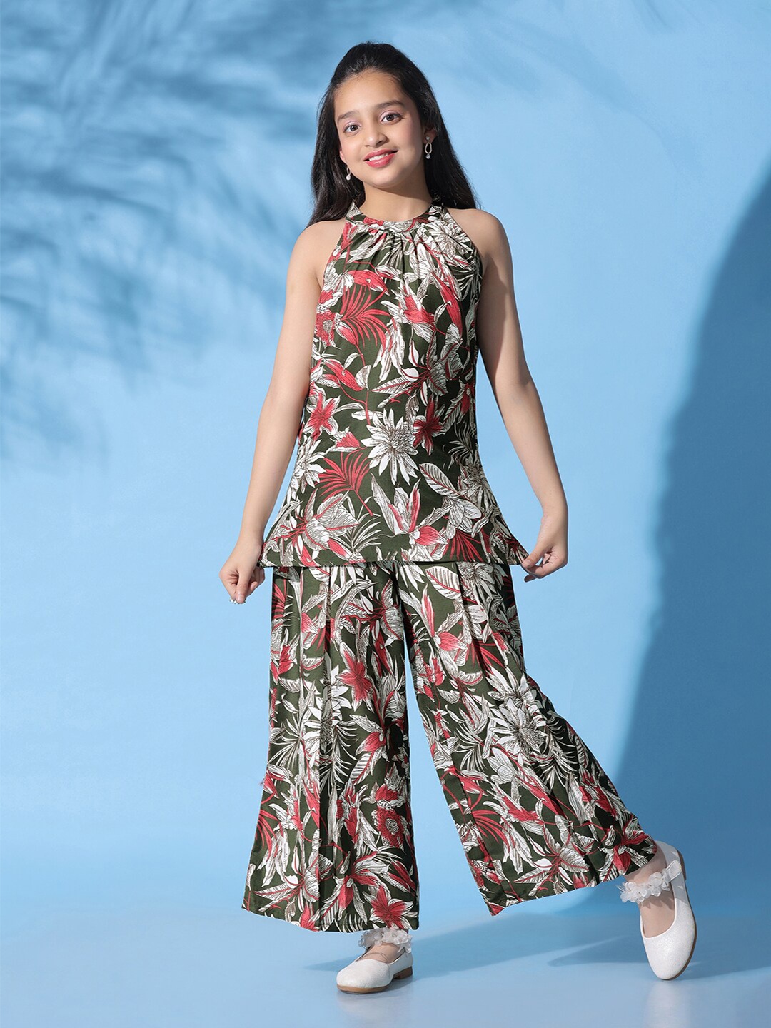 

FASHION DREAM Girls Halter Neck Floral Printed Top with Palazzos, Green