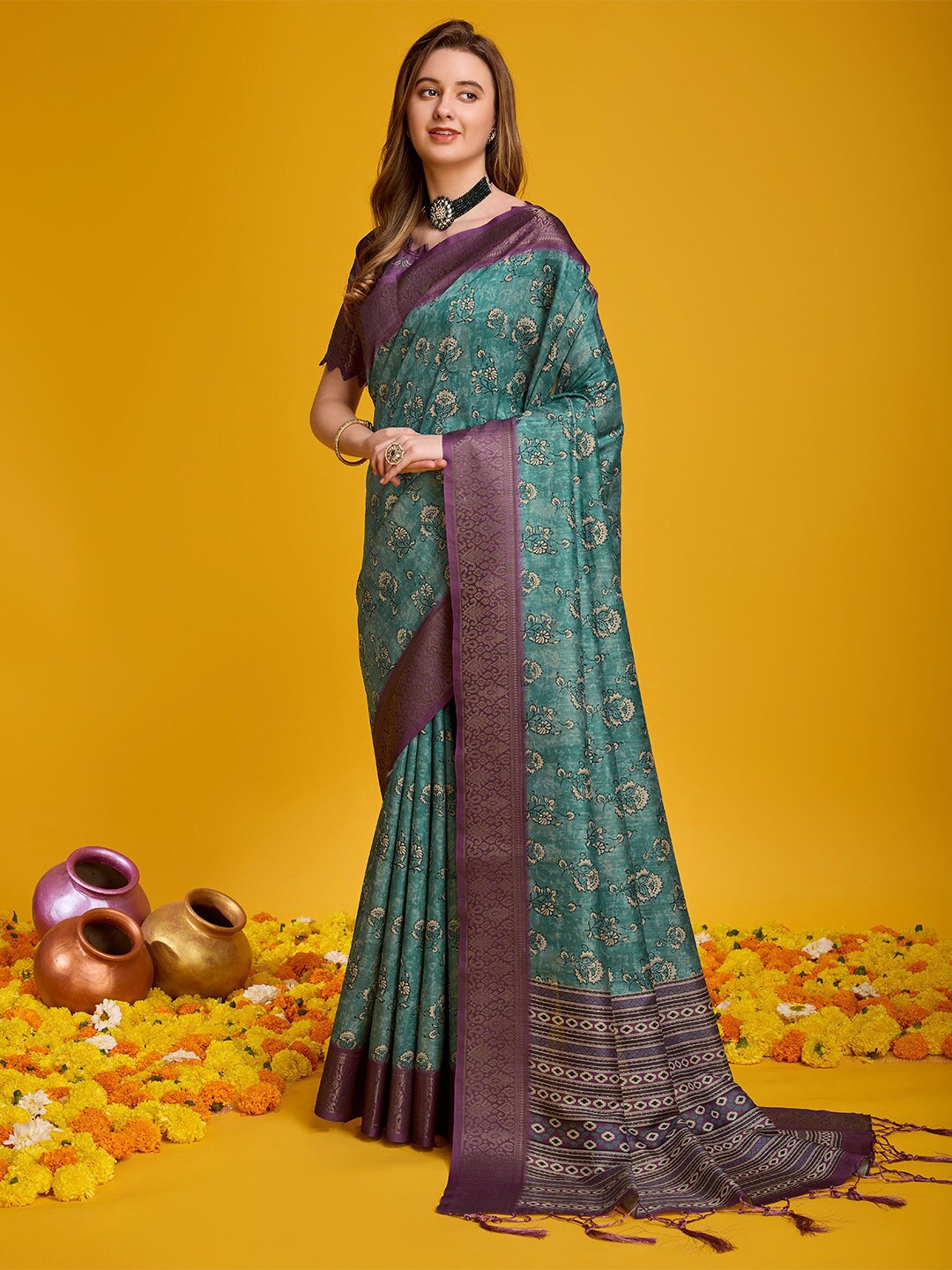 

Ishin Floral Printed Silk Cotton Zari Saree, Sea green