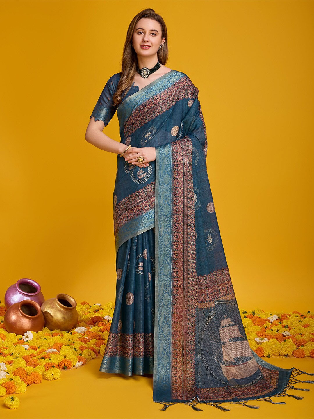 

Ishin Floral Printed Zari Saree, Blue