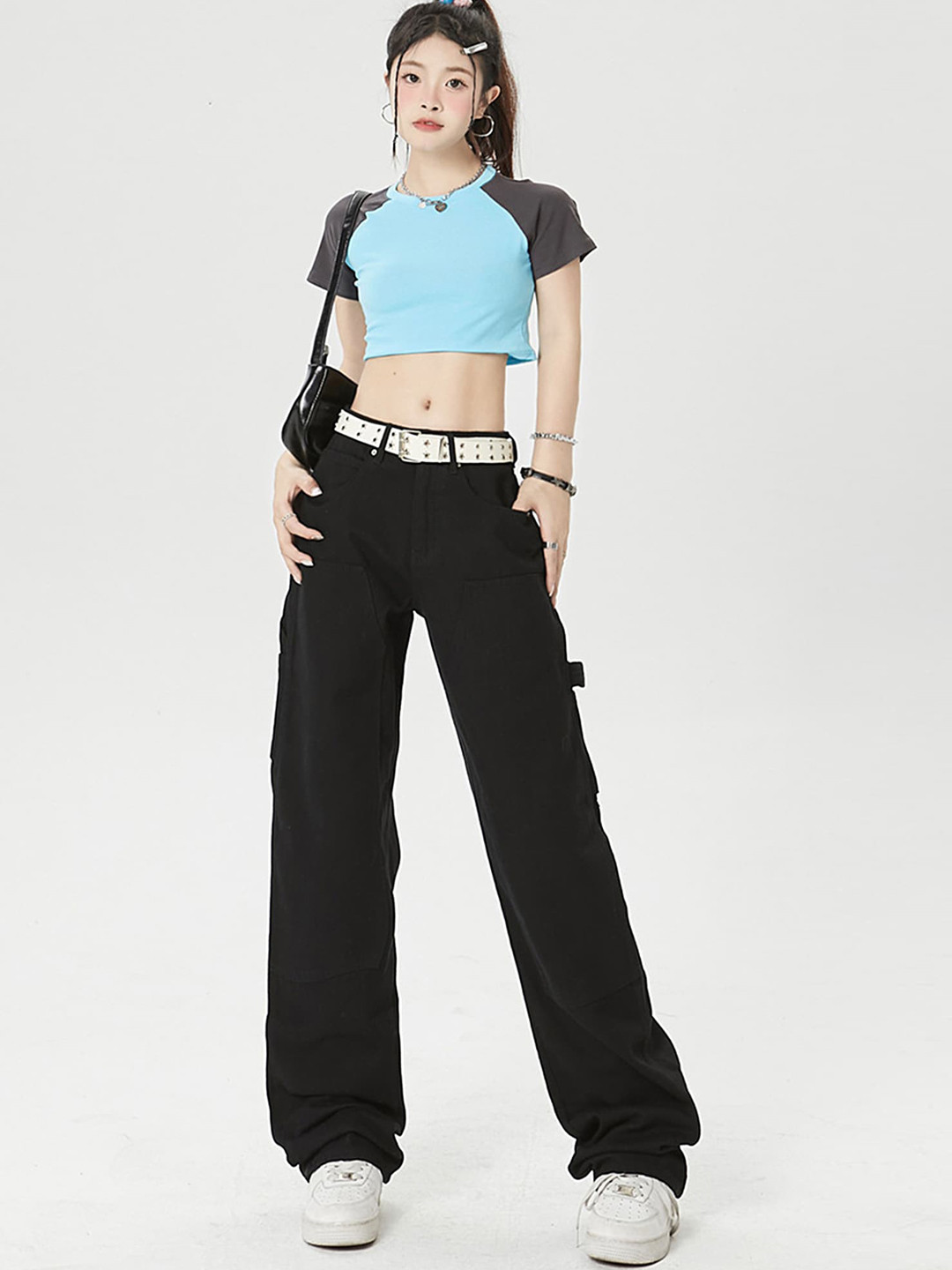 

LULU & SKY Women Straight Fit Jeans, Black