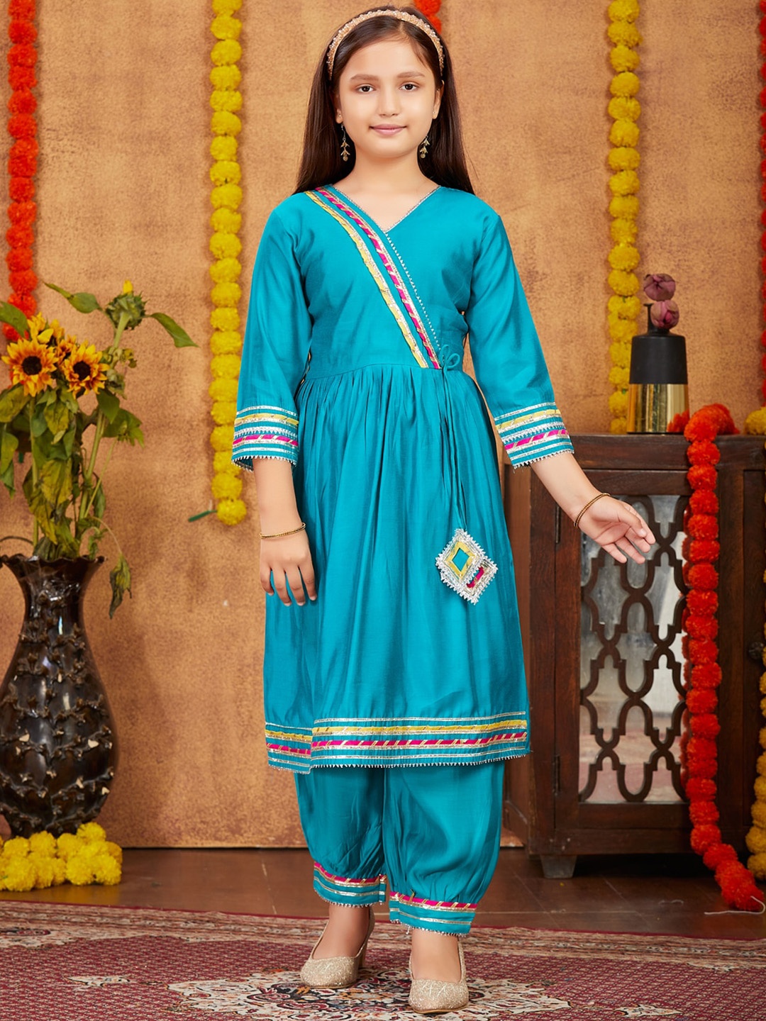 

Aarika Girls Regular Gotta Patti Pure Silk Kurta & Patiala, Turquoise blue