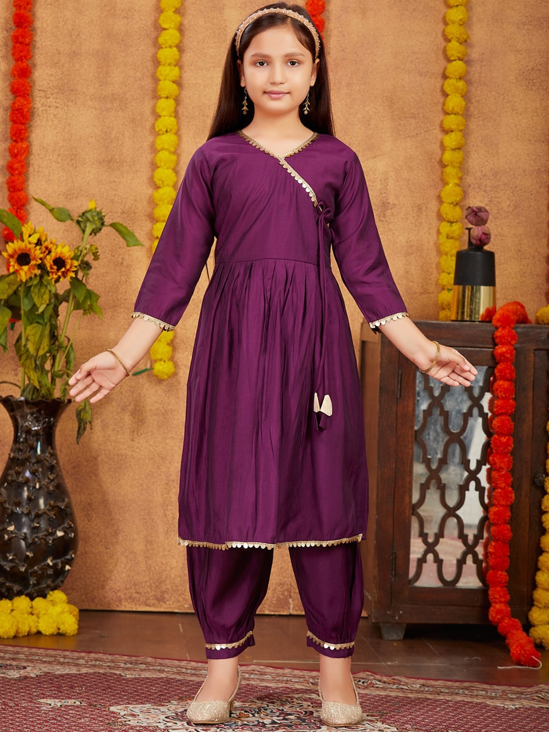 

Aarika Girls Regular Gotta Patti Pure Silk Kurta With Patiala, Purple