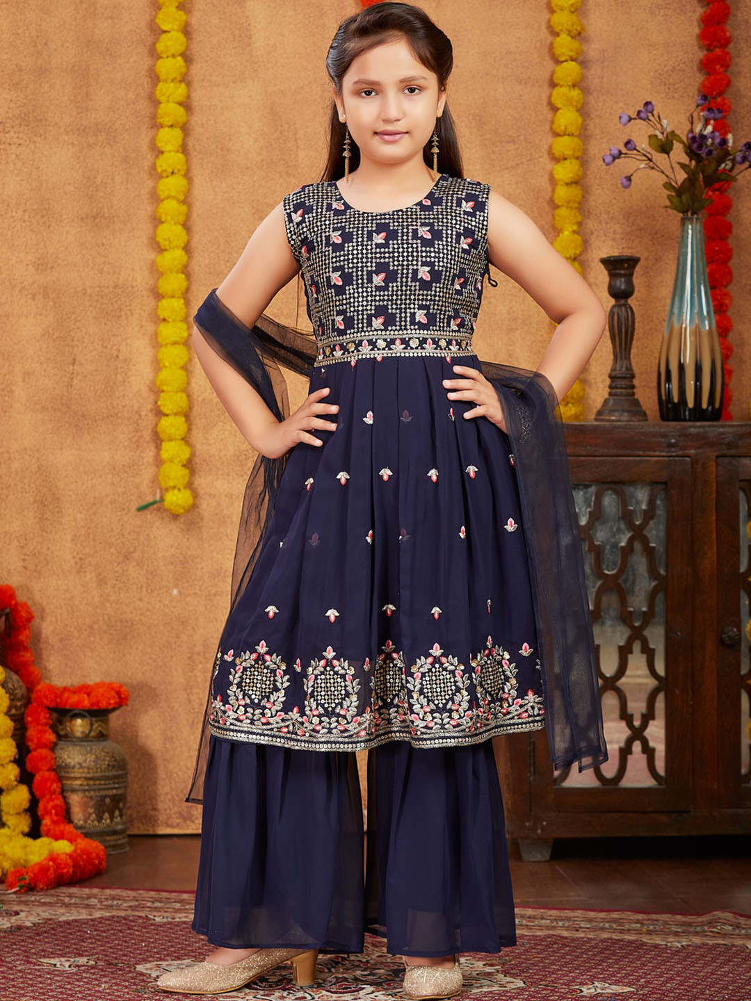 

Aarika Girls Ethnic Motifs Embroidered Regular Thread Work Kurta With Palazzos & Dupatta, Navy blue