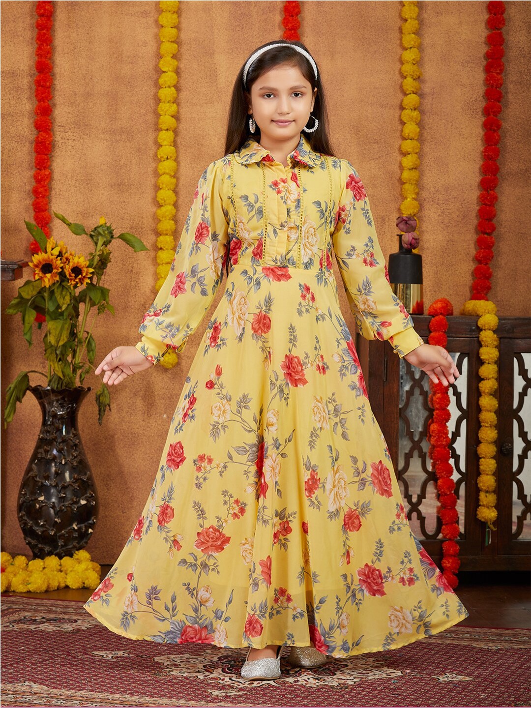 

Aarika Girls Floral Printed Georgette Maxi Dress, Yellow