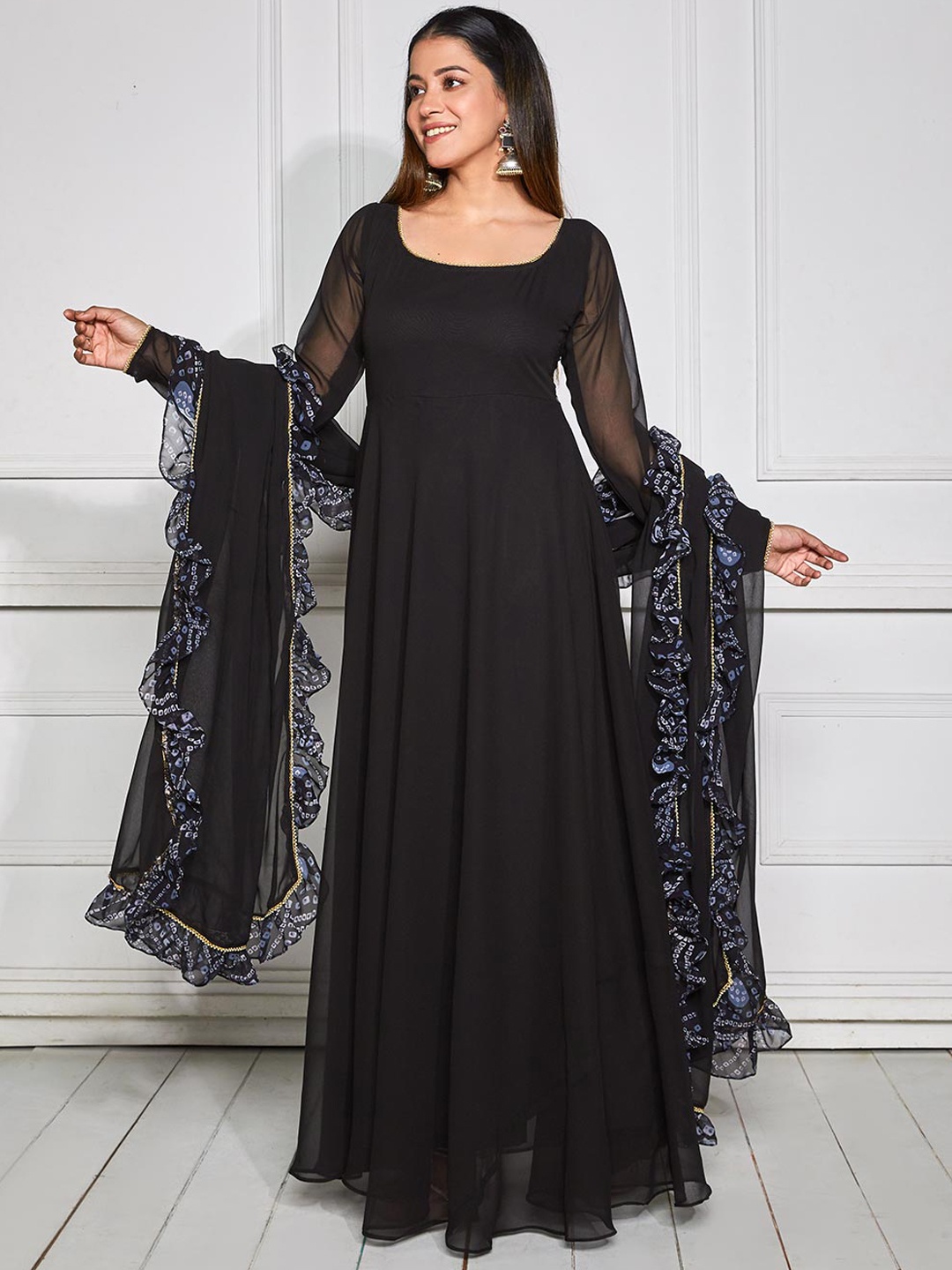 

NUD Women Flared Sleeves Thread Work Georgette Kurta, Black