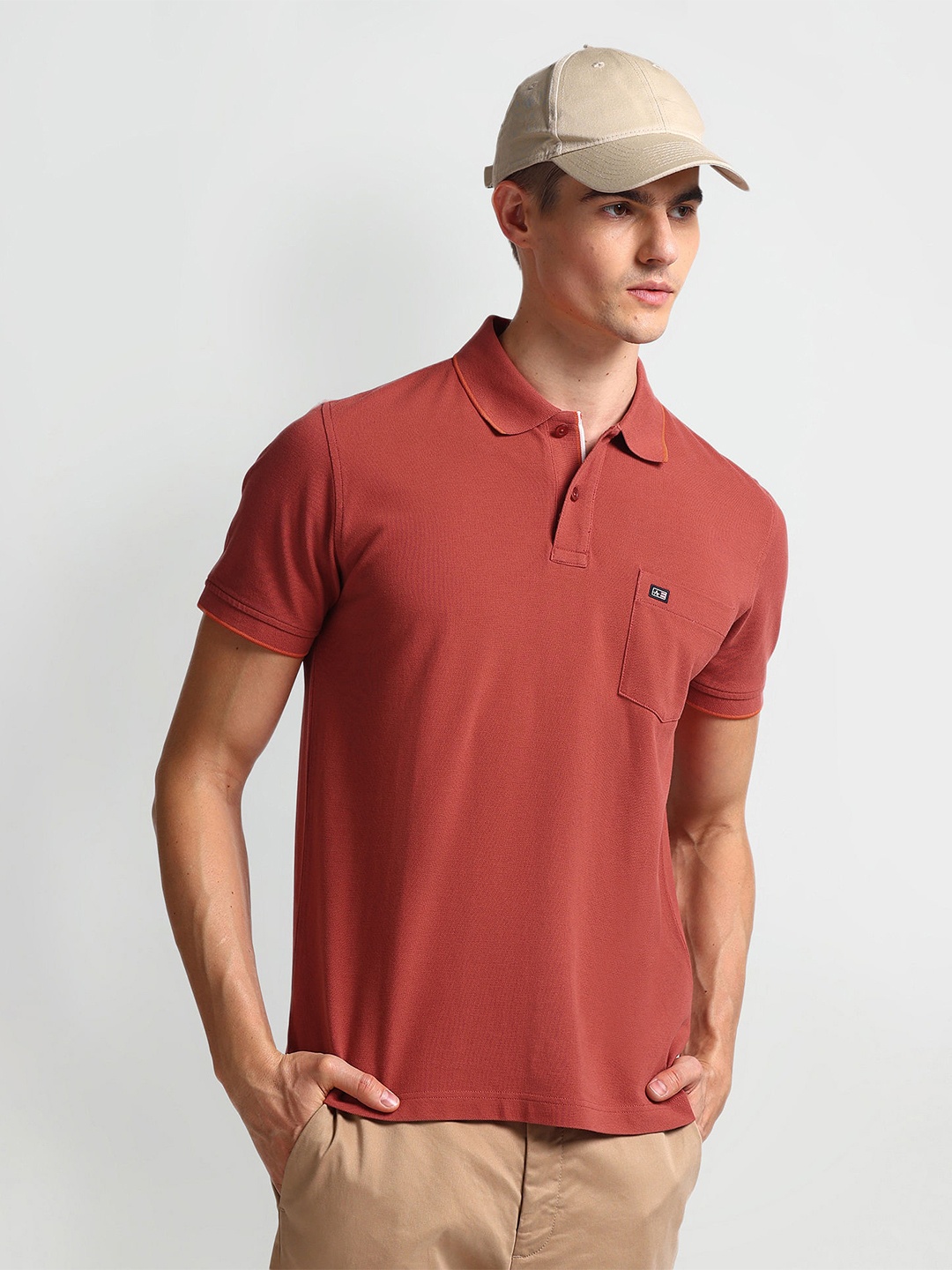 

Arrow Sport Men Polo Collar Pockets T-shirt, Red