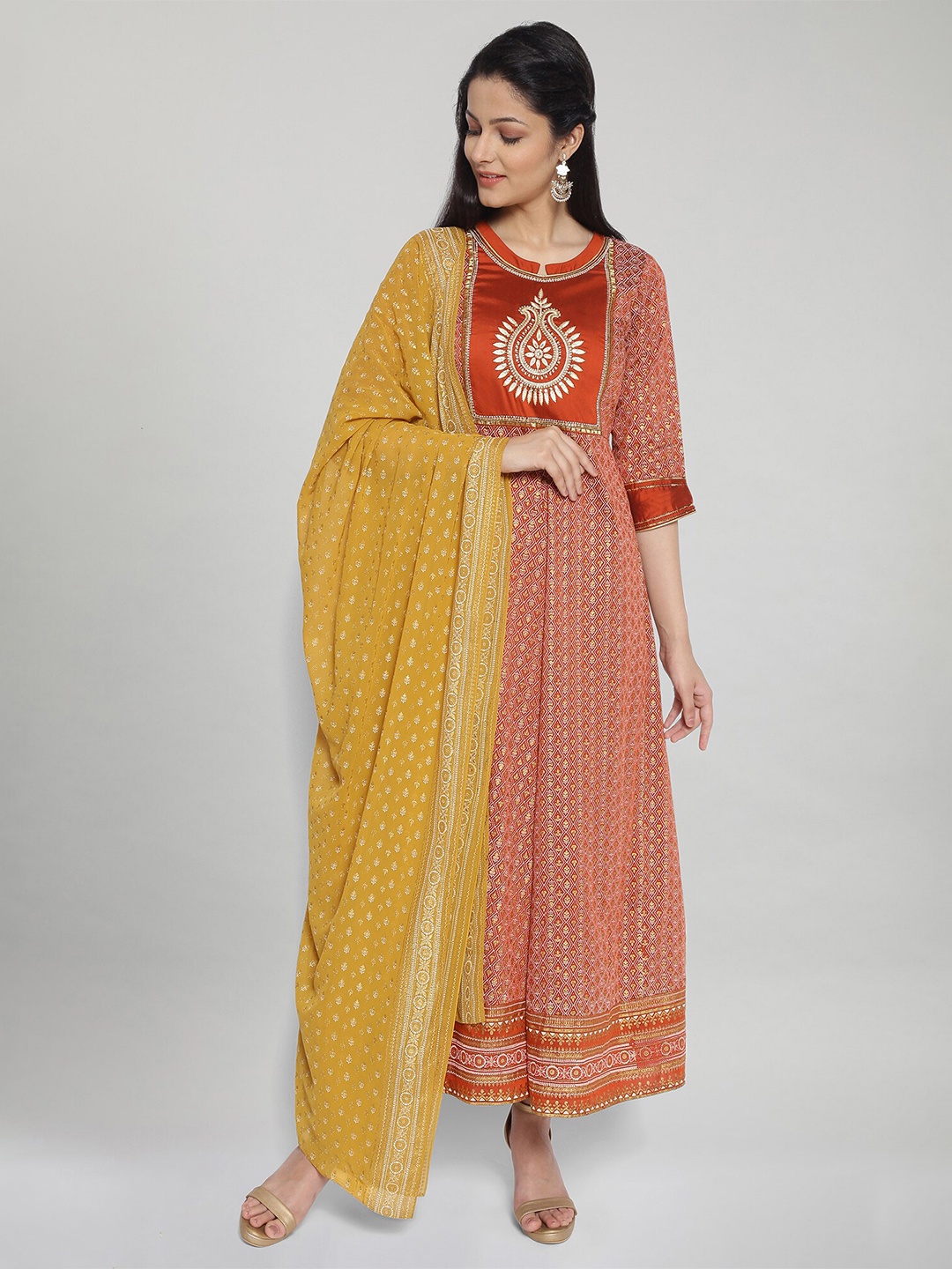 

AURELIA Ethnic Motifs Embroidered Ethnic Maxi Dress With Dupatta, Rust