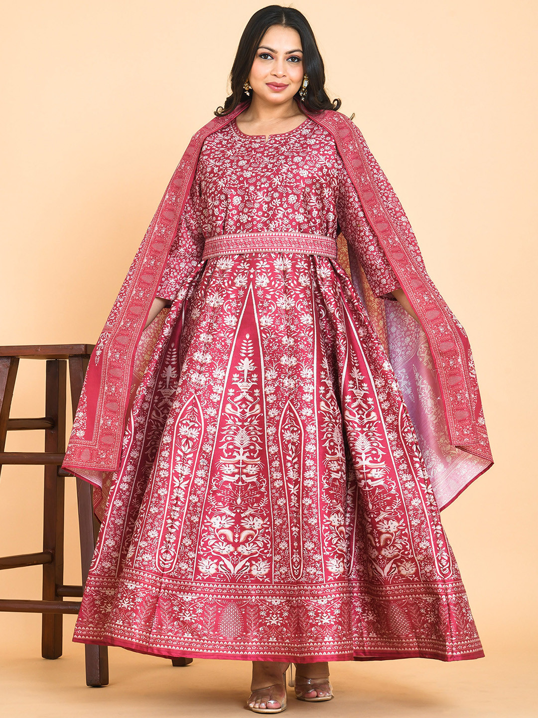 

madam PLUS Floral Printed Fit & Flare Silk Ethnic Dress With Dupatta & Belt, Maroon