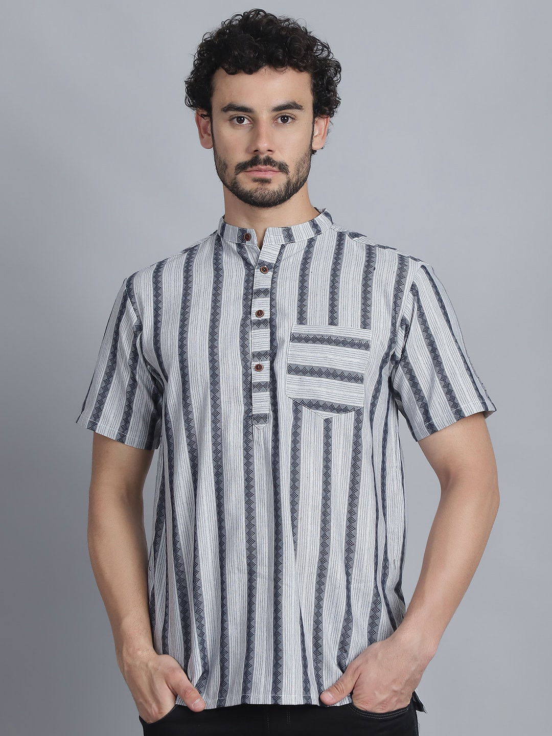 

Enchanted Drapes Men Thread Work Kurta, Black