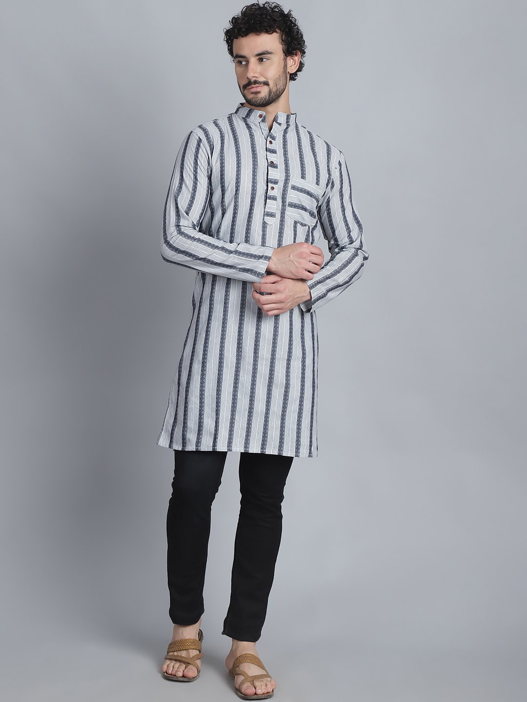 

Enchanted Drapes Men Striped Thread Work Kurta, Black
