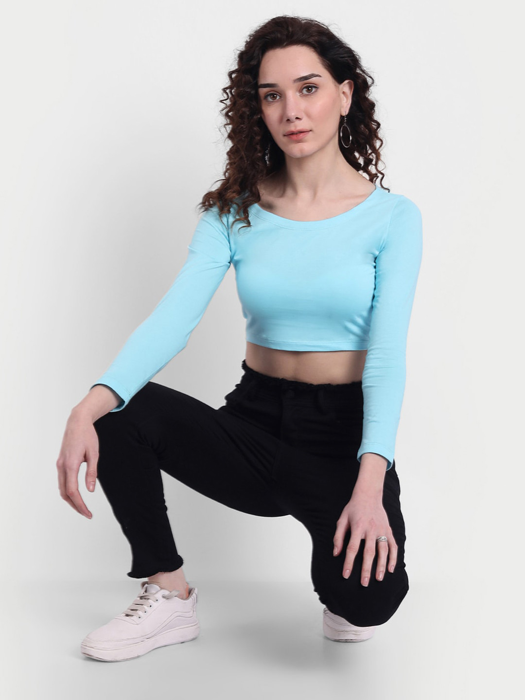 

COLOR CAPITAL Crop Top, Blue