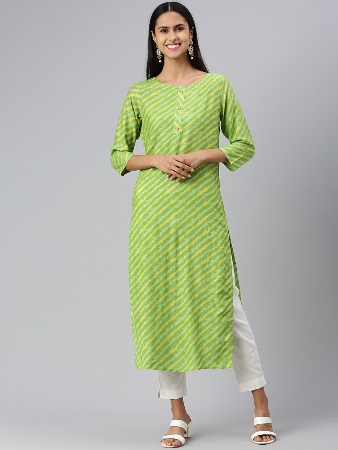 

KALINI Women Leheriya Striped Flared Sleeves Mirror Work Anarkali Kurta, Green