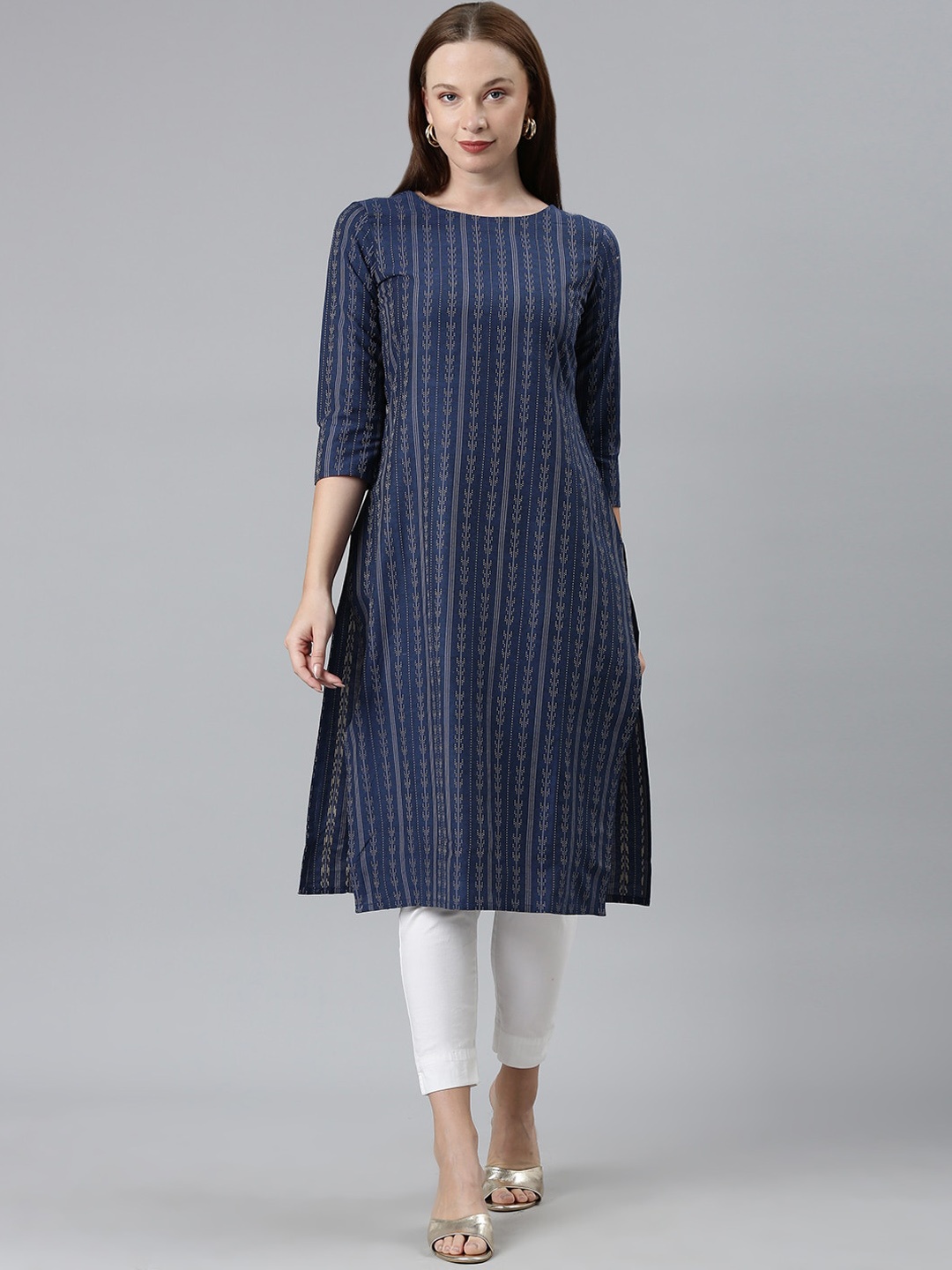 

KALINI Women Geometric Striped Thread Work Kurta, Blue