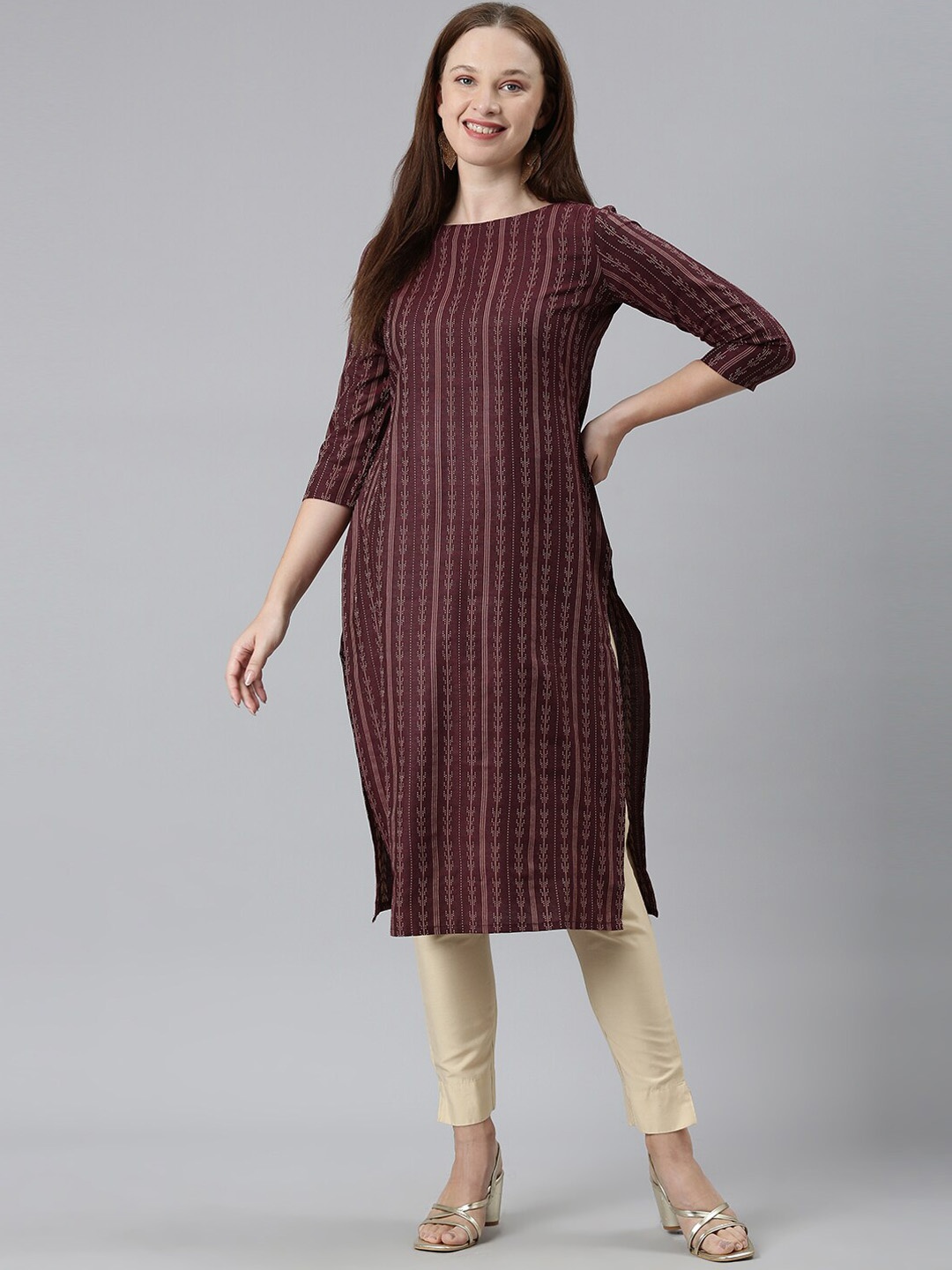 

KALINI Striped Woven Design Boat Neck Straight Kurta, Maroon