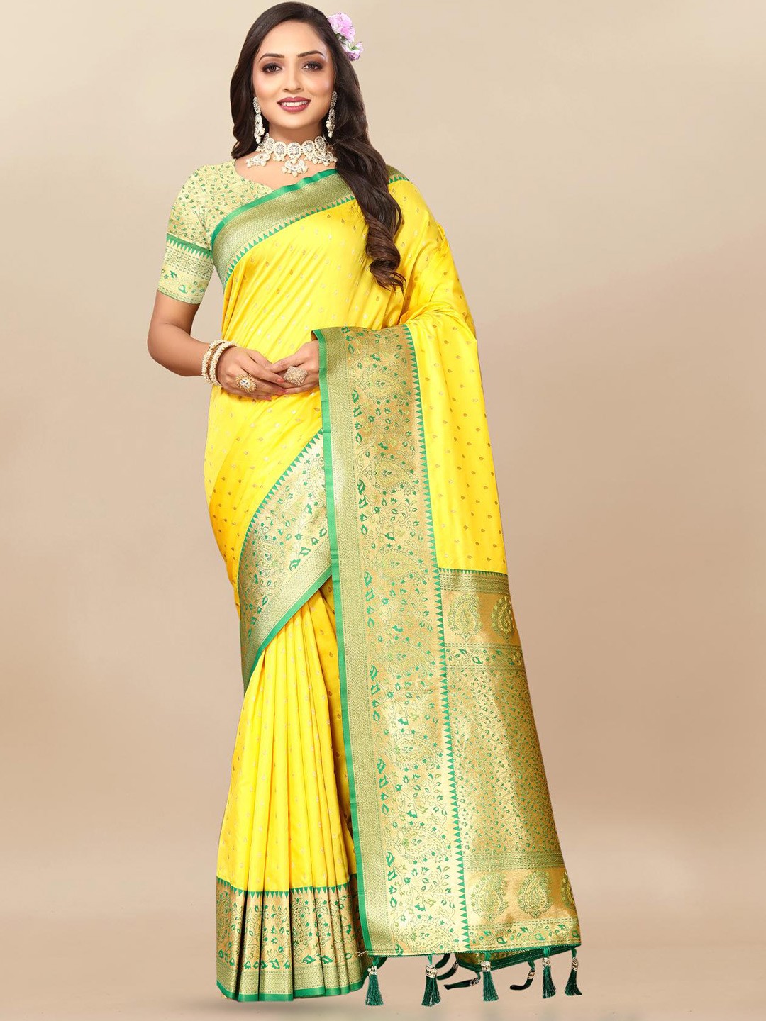 

PATIALAPICKS Woven Design Zari Pure Silk Paithani Saree, Yellow