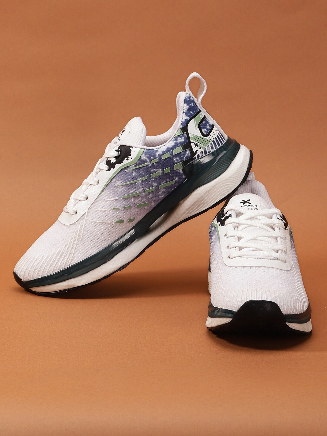 

HRX by Hrithik Roshan Men Blue Textured Lace-Up Running Shoes