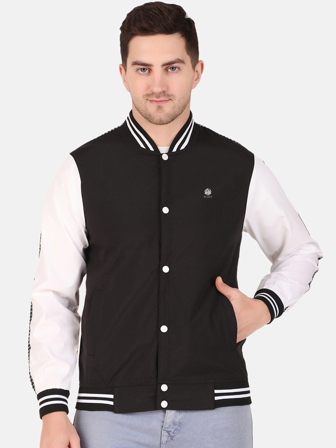 

WELL QUALITY Men Windcheater Training or Gym Windcheater Jacket, Black