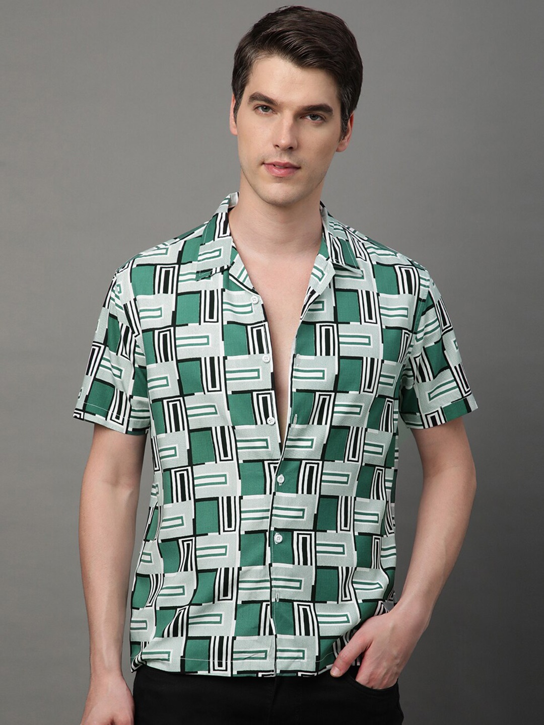 

Voroxy Men Opaque Printed Casual Shirt, Green