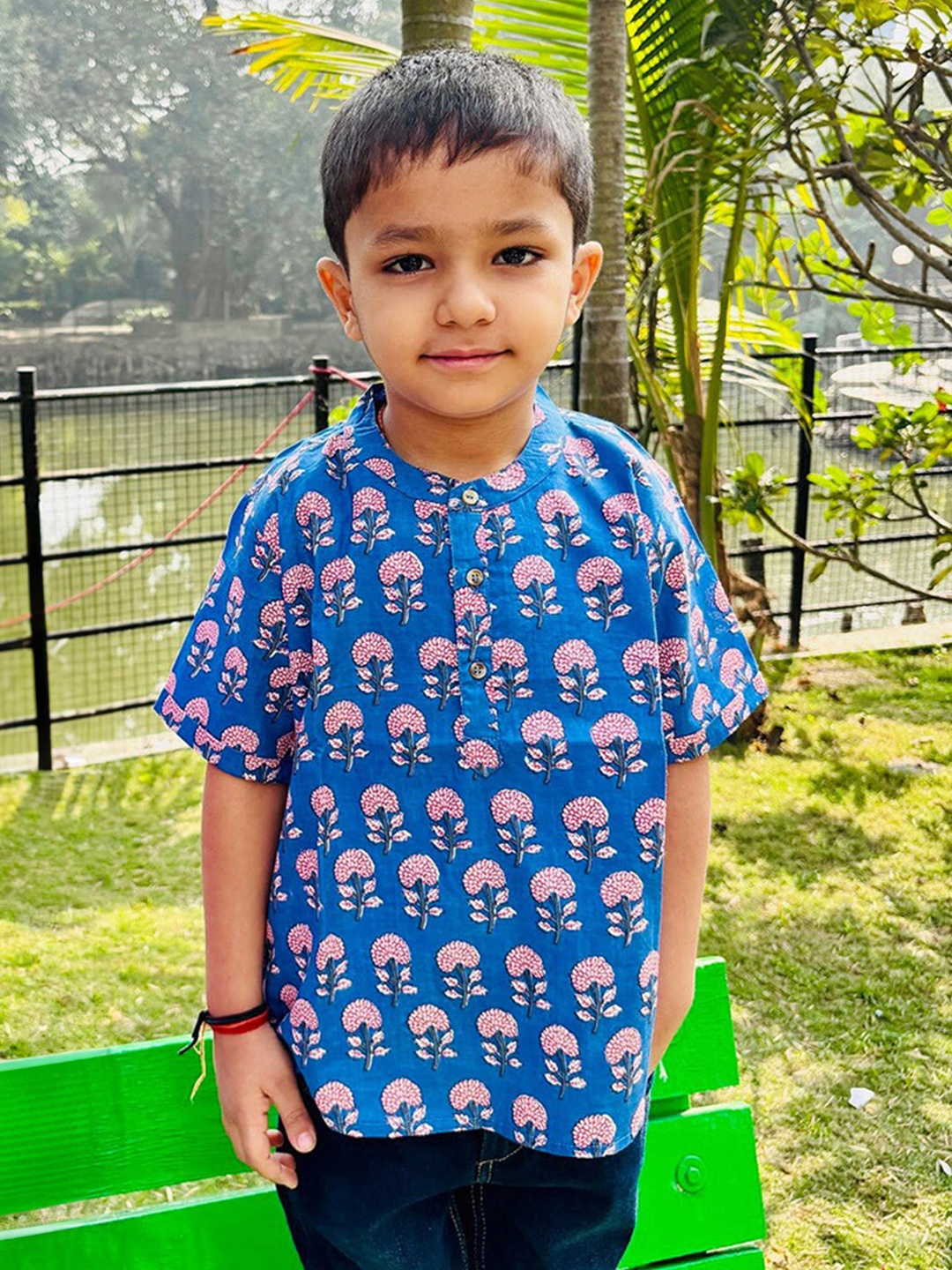 

MASU LIVING Boys Comfort Floral Opaque Printed Cotton Casual Shirt, Blue