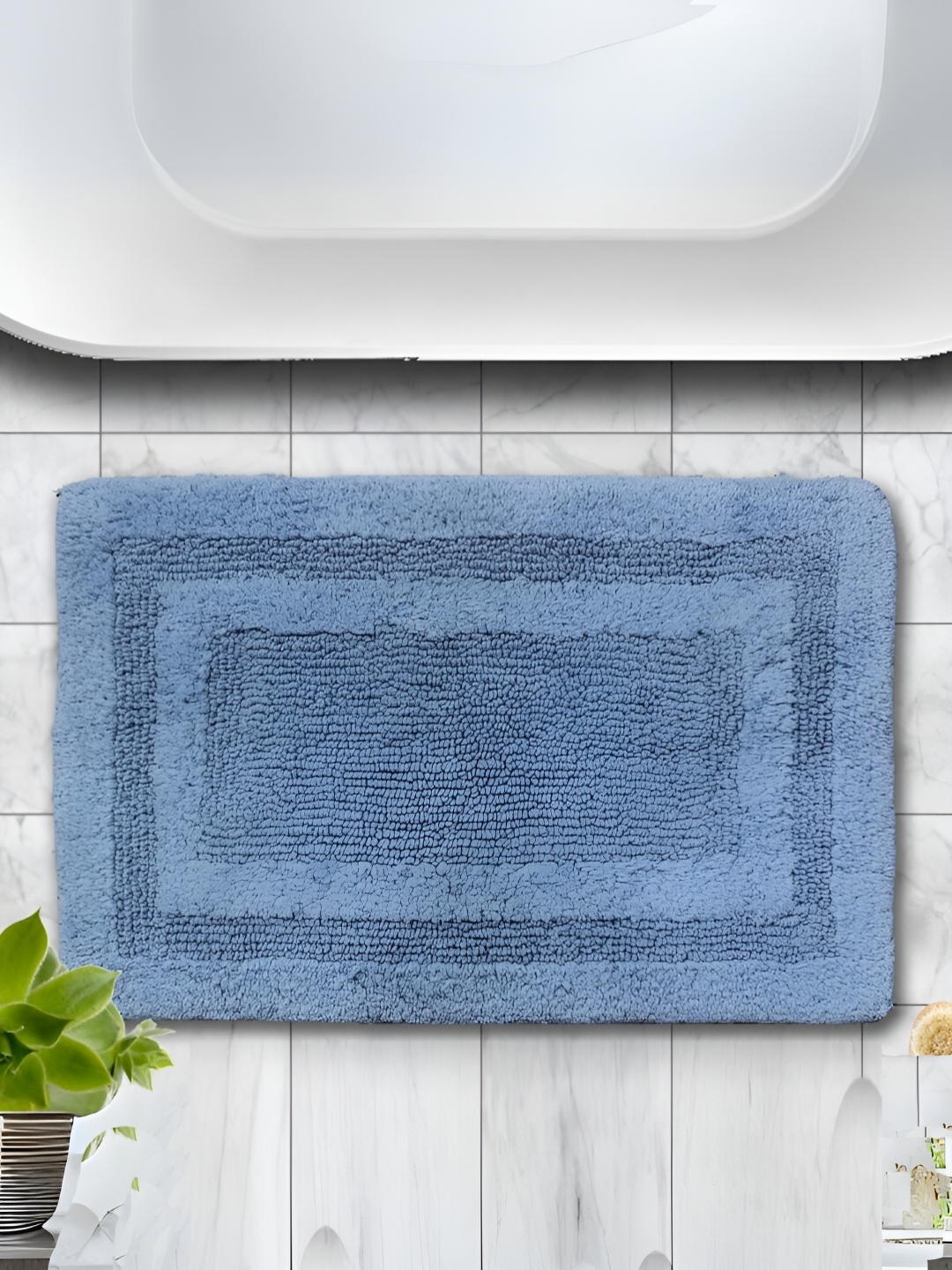 

Aurave Luxury Blue Reversible Cotton Bathmat