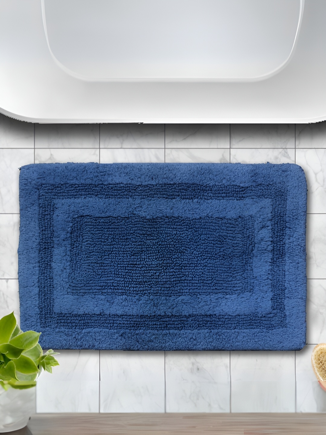 

Aurave Luxury Blue Reversible Cotton Bathmat