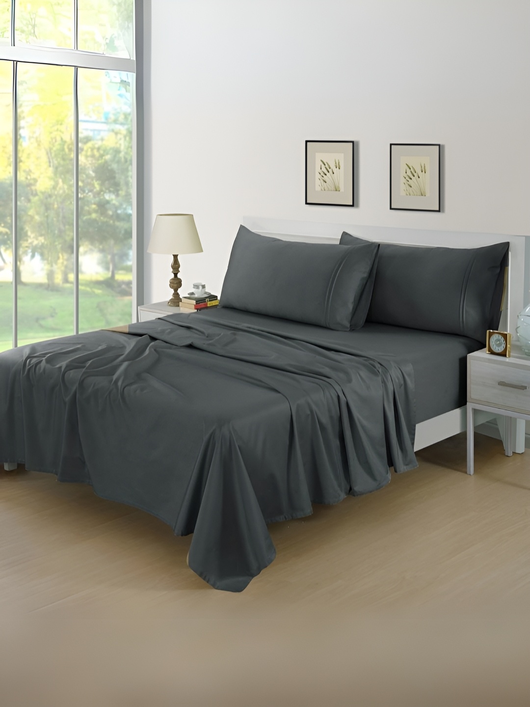 

Aurave Dark Grey Plain Cotton Satin 400 TC Fitted Queen Bedsheet Set 1.52m x 1.98m