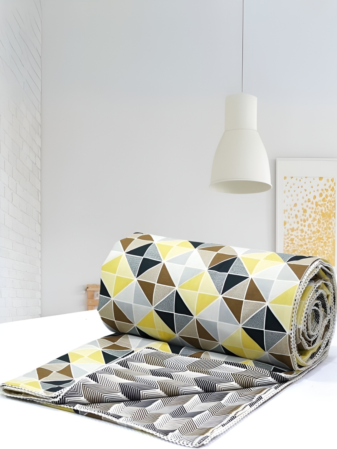 

Aurave Iris Blue & Yellow Geometric Cotton AC Room 150 GSM Reversible Single Bed Dohar