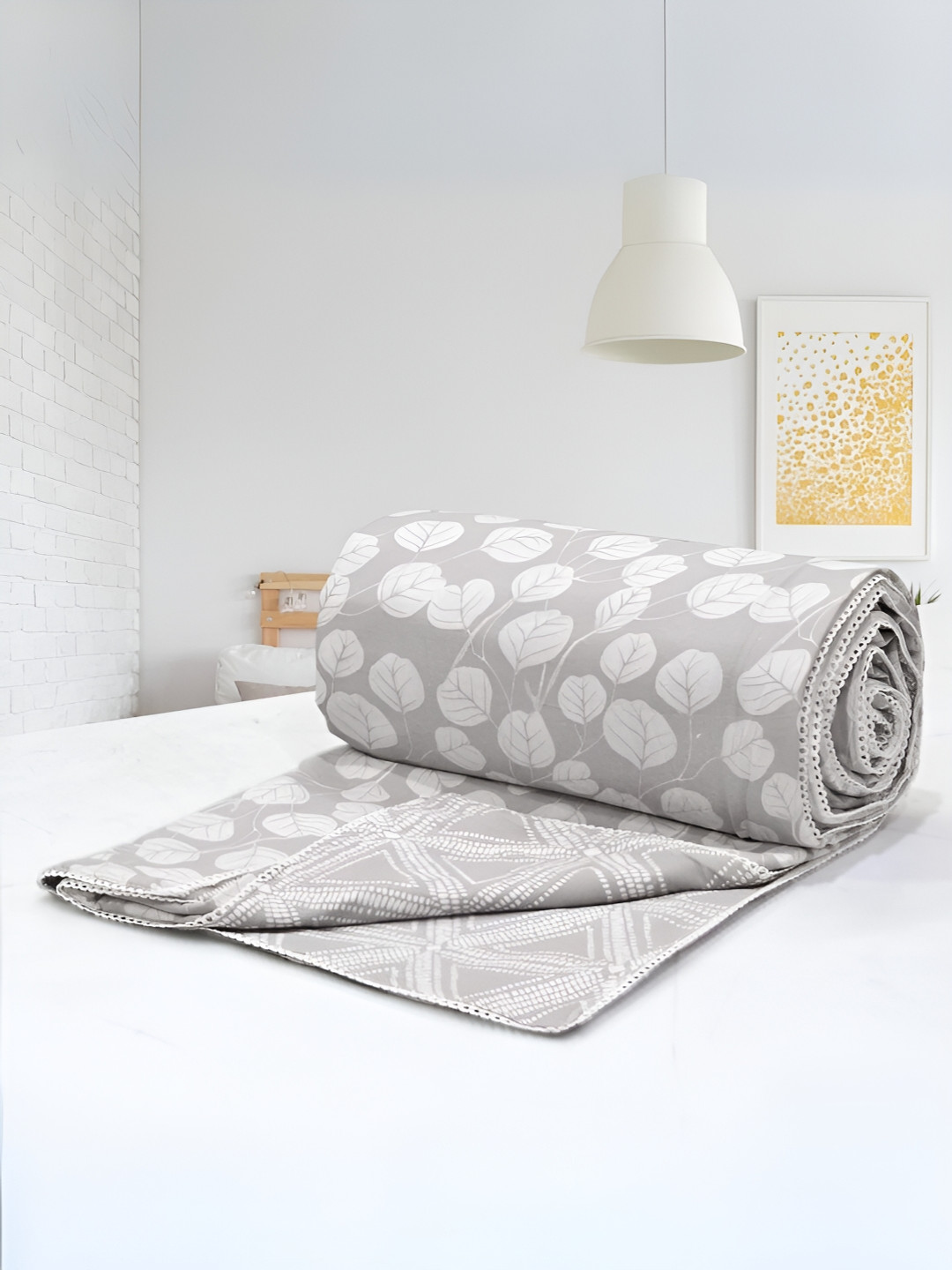 

Aurave Grey & Off White Floral Printed Cotton AC Room 150 GSM Reversible Double Bed Dohar