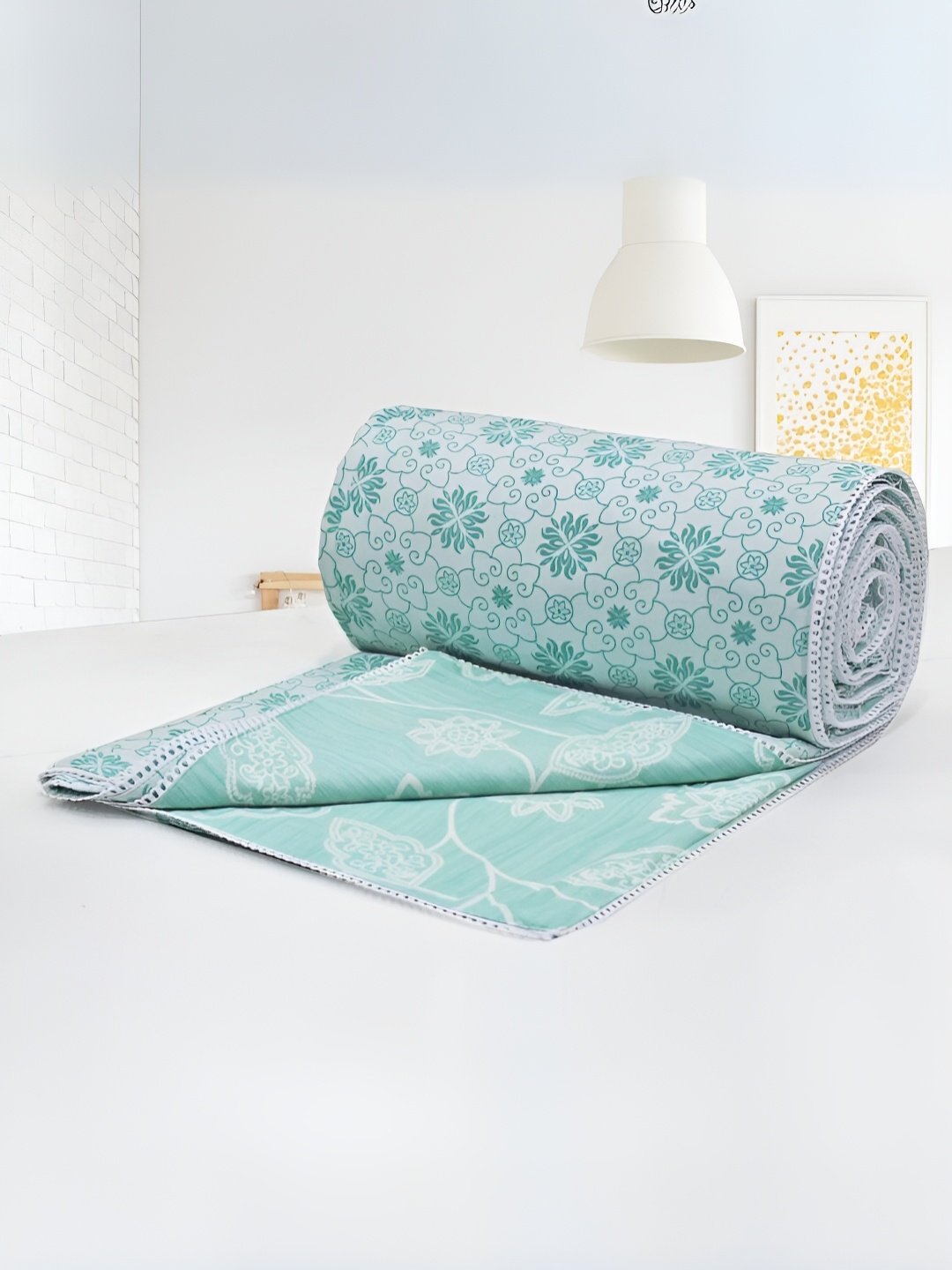 

Aurave Blue & Off White Floral AC Room 150 GSM Single Bed Dohar