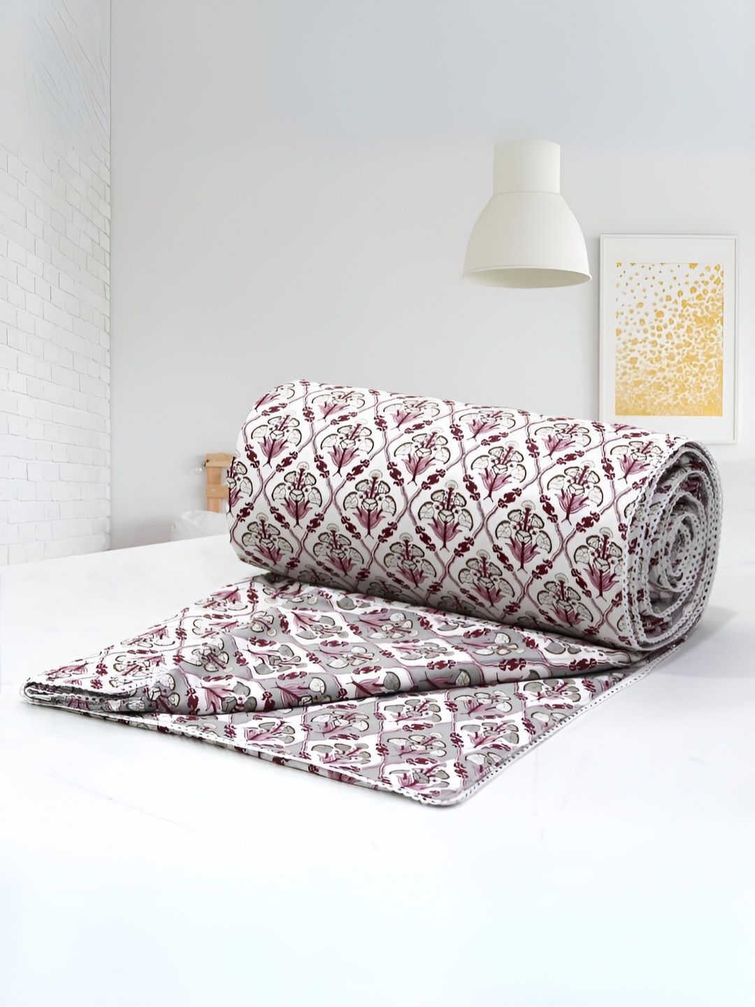 

Aurave Magenta & White Floral AC Room 150 GSM Single Bed Dohar