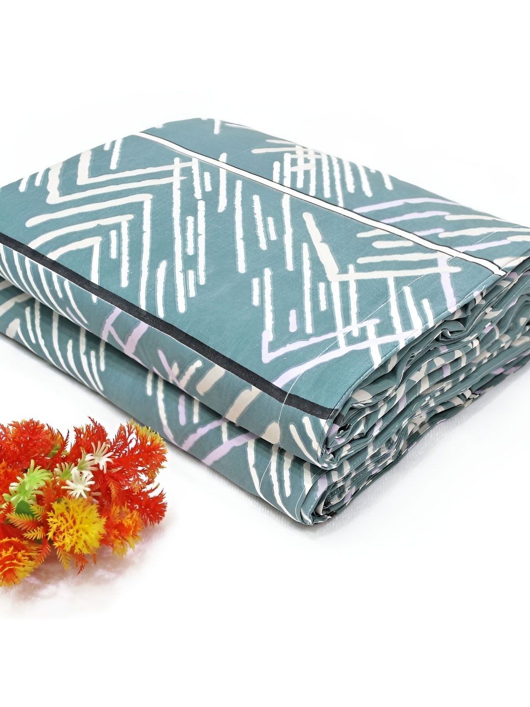 

Aurave Blue & White Microfiber Reversible Mild Winter 150 GSM Double Bed Dohar