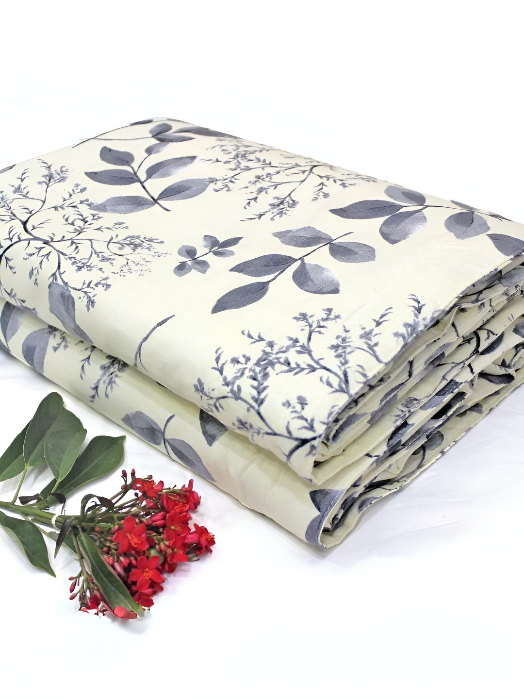

Aurave Cream-Coloured & Grey Floral Microfiber Mild Winter 150 GSM Double Bed Dohar