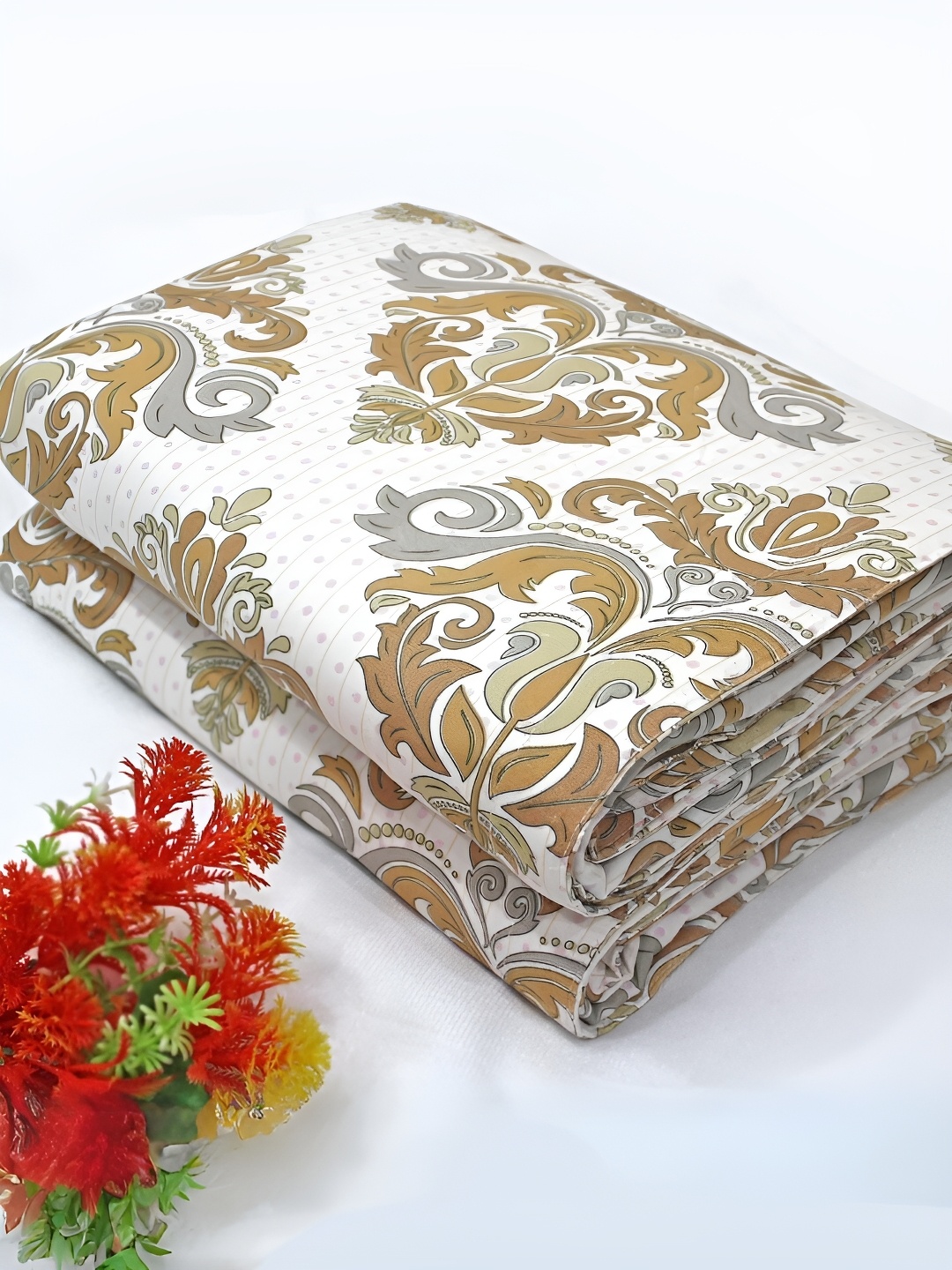 

Aurave Brown & White Floral Microfiber Mild Winter 150 GSM Double Bed Dohar