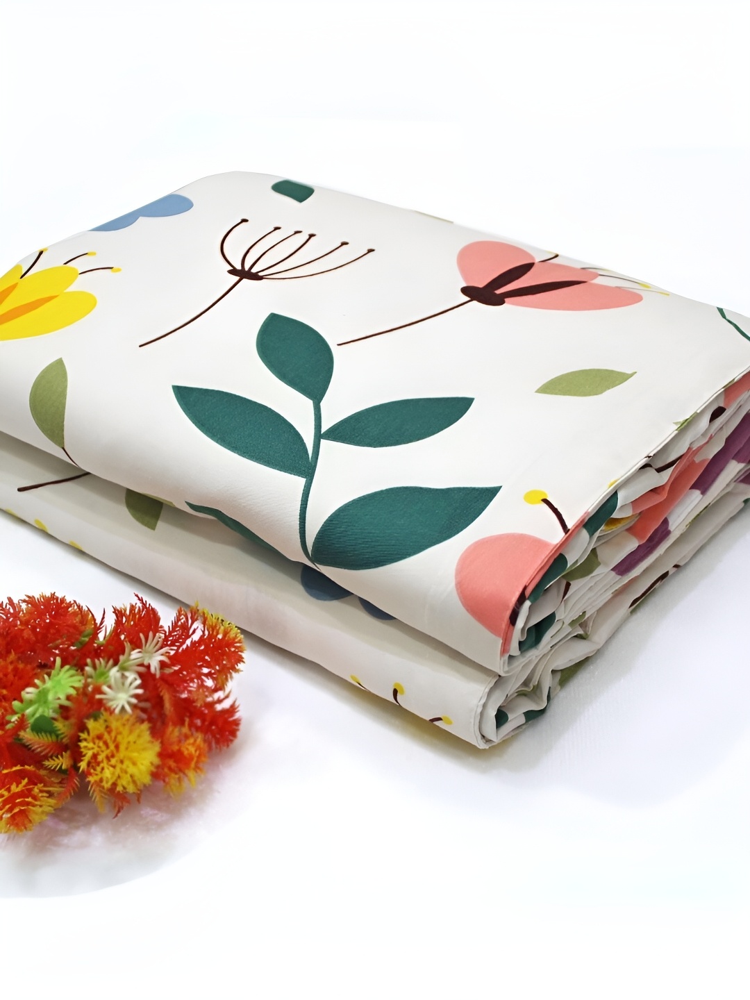 

Aurave White & Pink Floral Mild Winter 150 GSM Double Bed Dohar