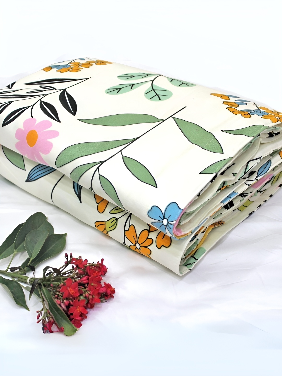 

Aurave Olivia White & Blue Floral Microfiber Mild Winter 150 GSM Single Bed Dohar